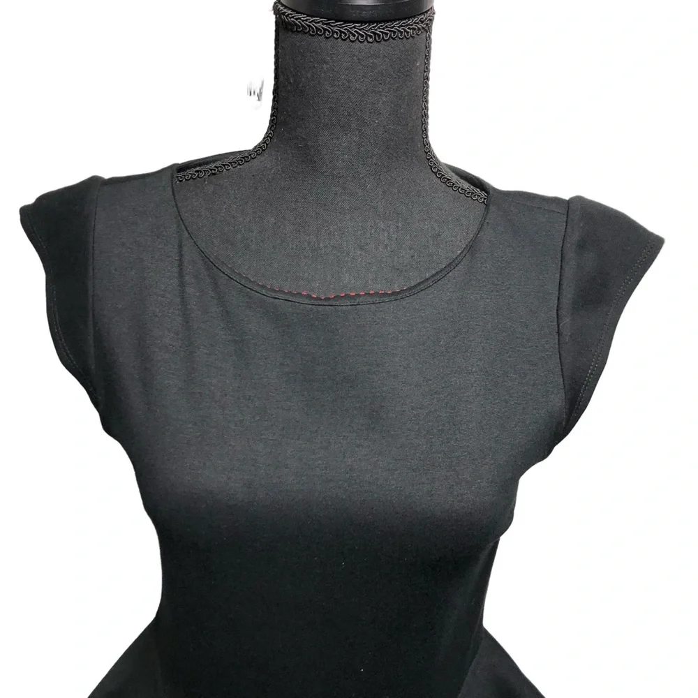 Alice + Olivia Dress Peplum Cap Sleeve Black Size 8 - Picture 5 of 10